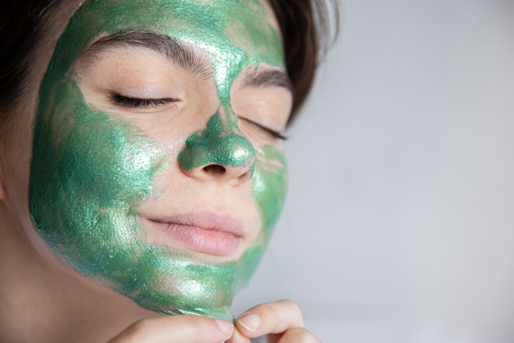 Green Clay Face Mask for Glowing Skin