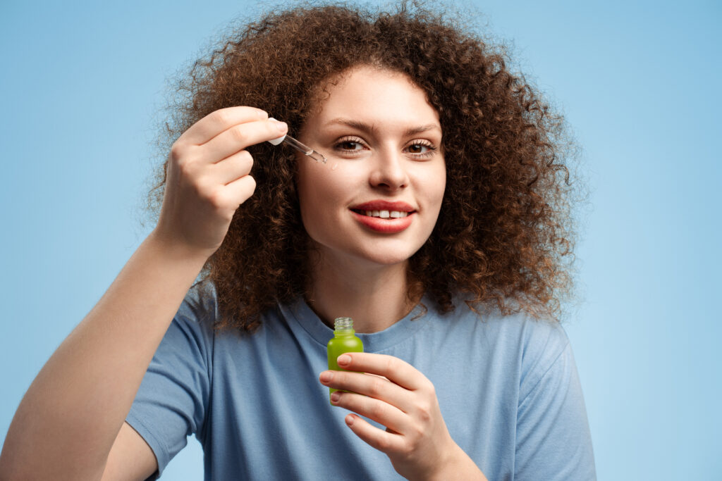 Winter Skin Rescue with Macadamia Serum