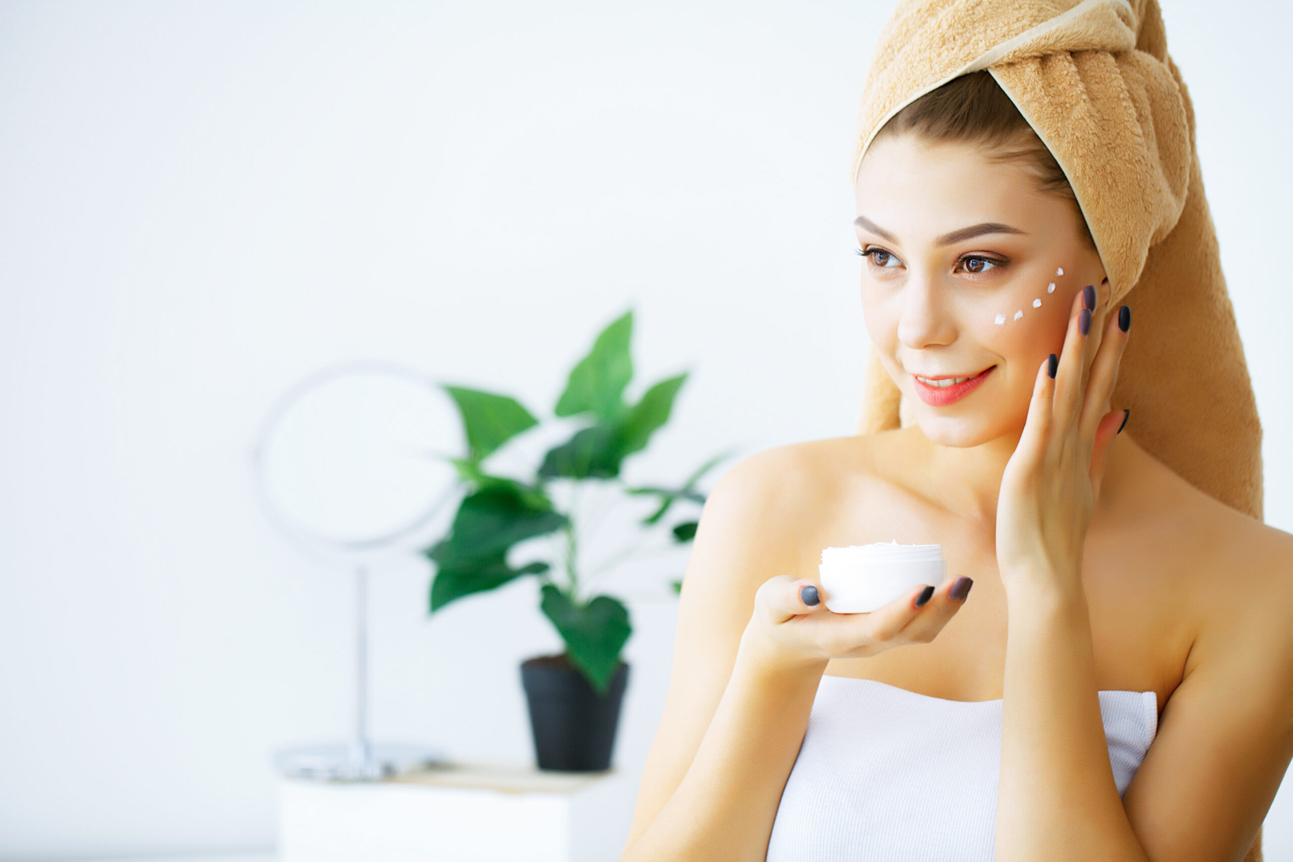 Camel Milk Cream vs. Moisturizers