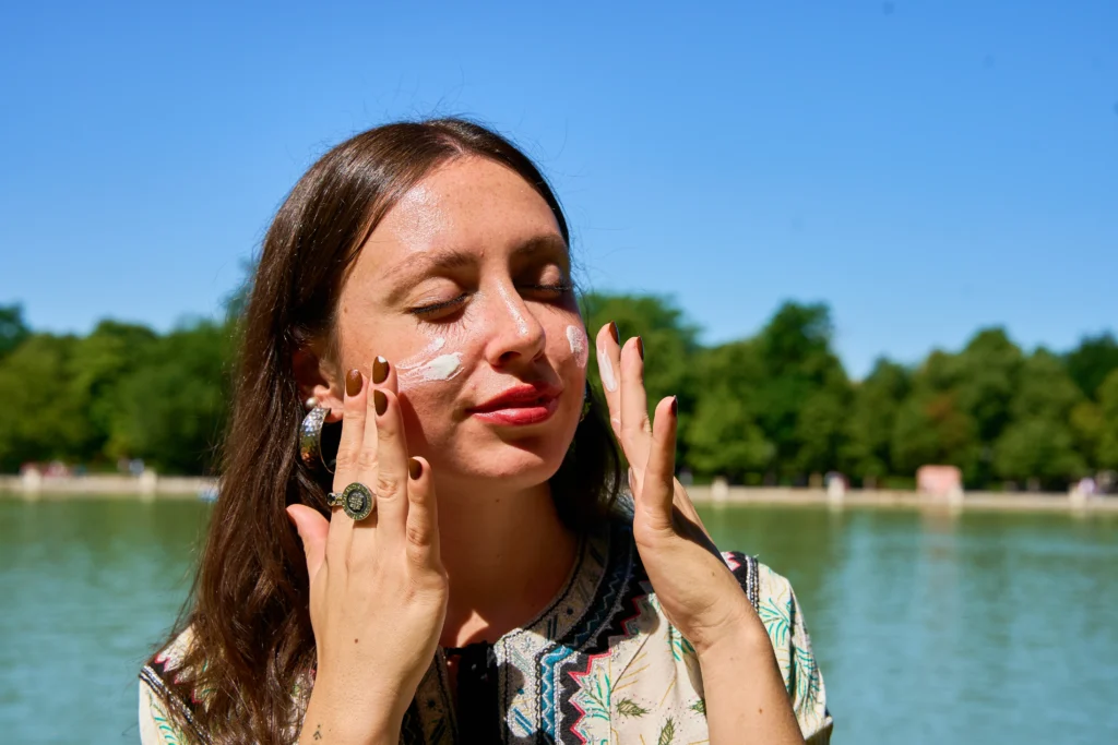 Deep Hydration On The Go: Creams And Serums That Nourish And Protect